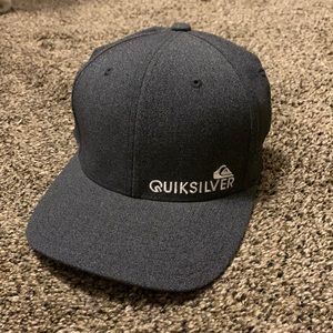 Men’s flex fit, Quiksilver hat